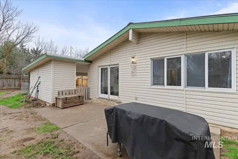 $369,990 | 1502 South Atlantic Street, Boise, ID 83705