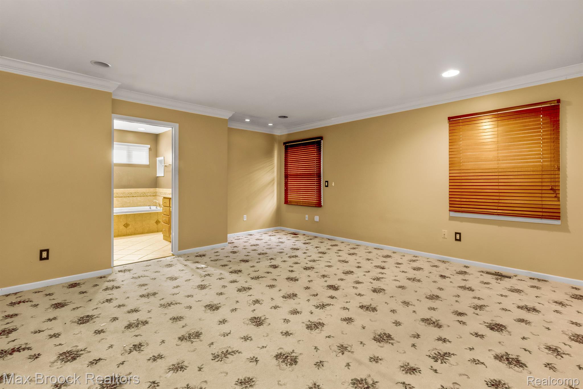33804 York Ridge Street Farmington, MI 48331 - Photo 24 of 48 Primary B