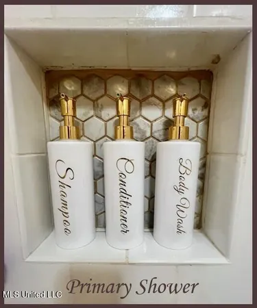 $299,900 | 307 Hickory Lane, Batesville, MS 38606