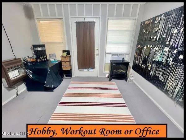 $299,900 | 307 Hickory Lane, Batesville, MS 38606