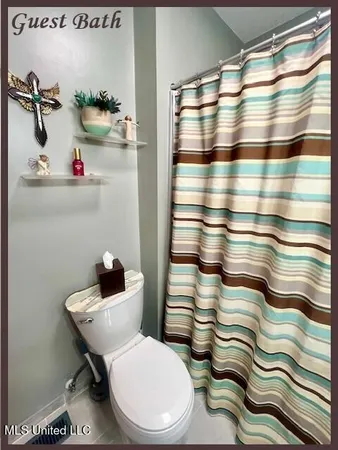 $299,900 | 307 Hickory Lane, Batesville, MS 38606