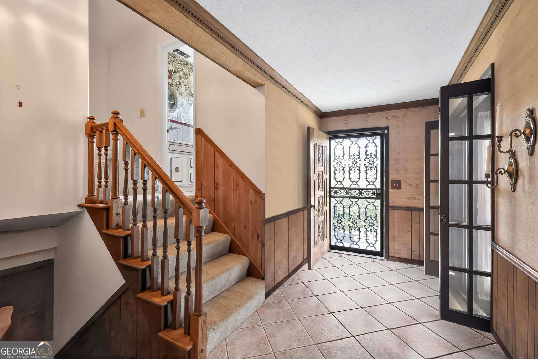 621 Mayes Way Manchester, GA 31816 - Photo 13 of 30 a view of an entryway with staircase