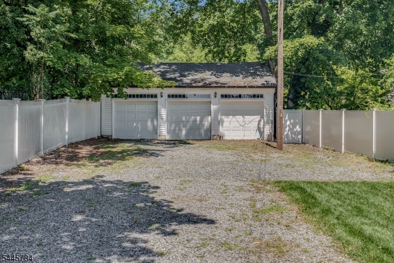 75 High Street Newton, NJ 07860 - Photo 23 of 27
