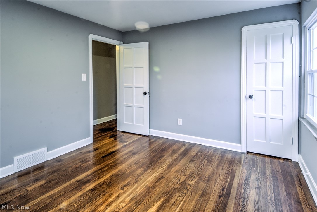 4686 Broadale Road Cleveland, OH 44109 - Photo 22 of 33 Gallery Image 22