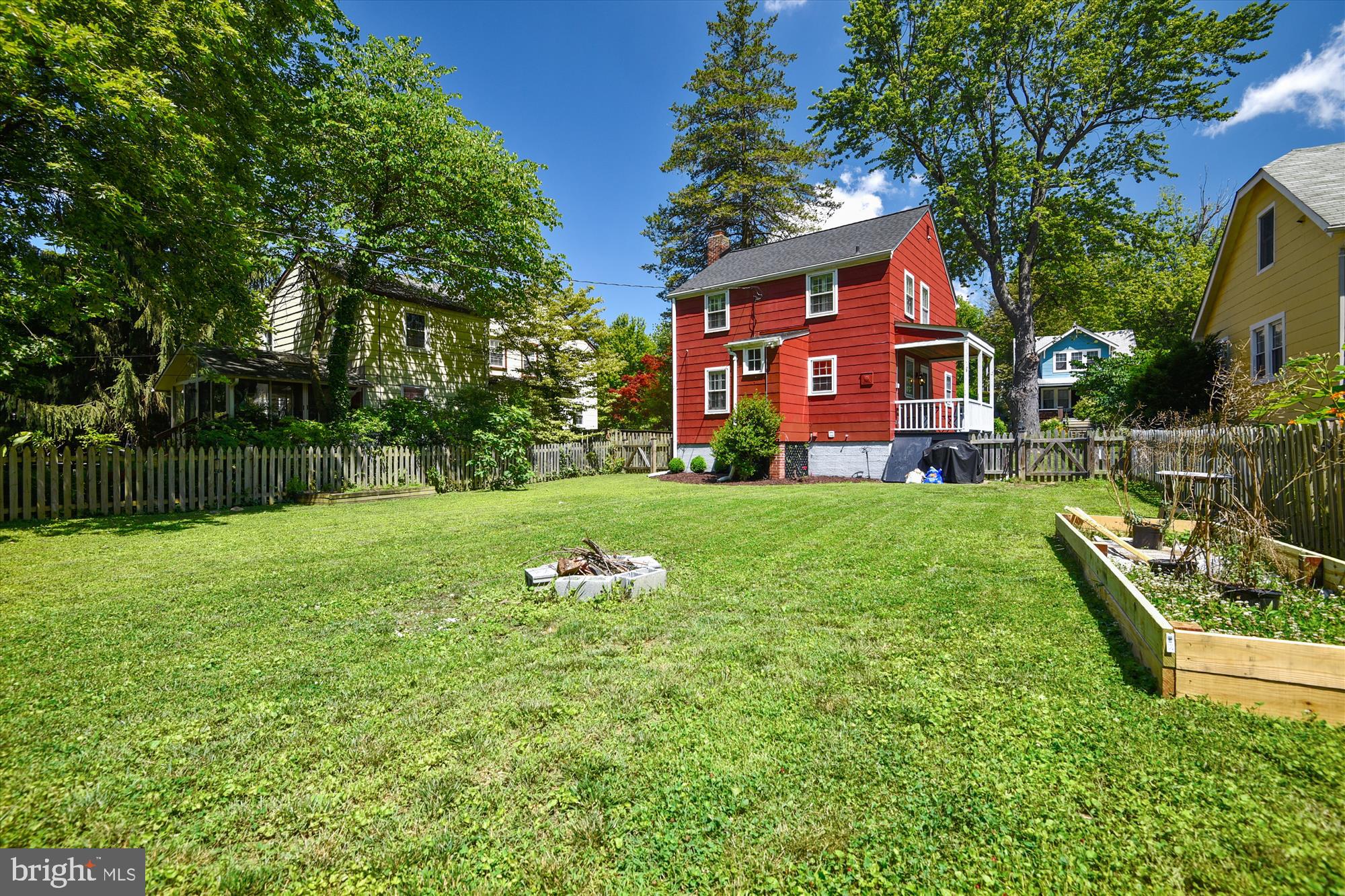 615 Cedarcroft Road Baltimore, MD 21212 - Photo 2 of 36