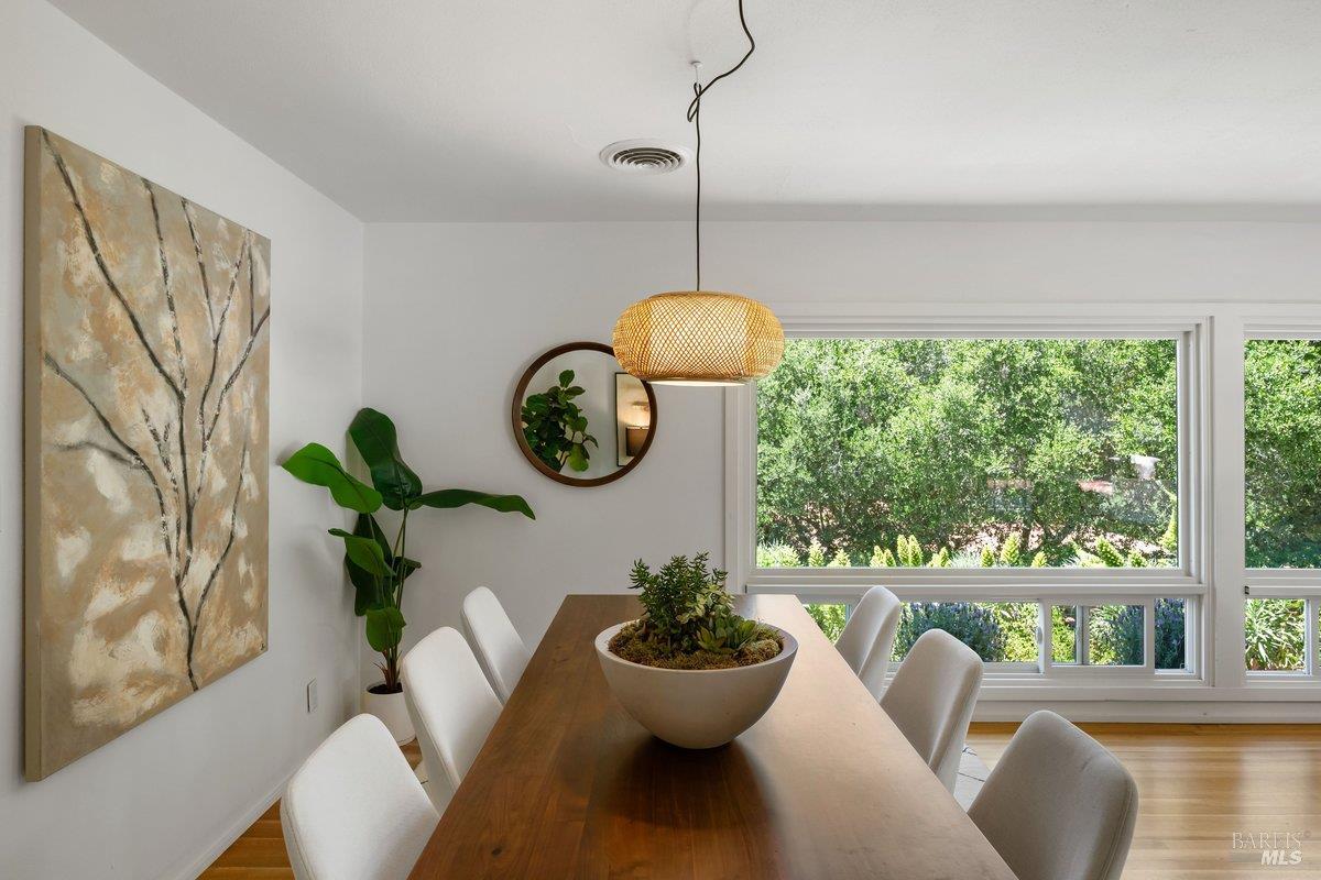 111 Deer Hollow Road San Anselmo, CA 94960 - Photo 12 of 70