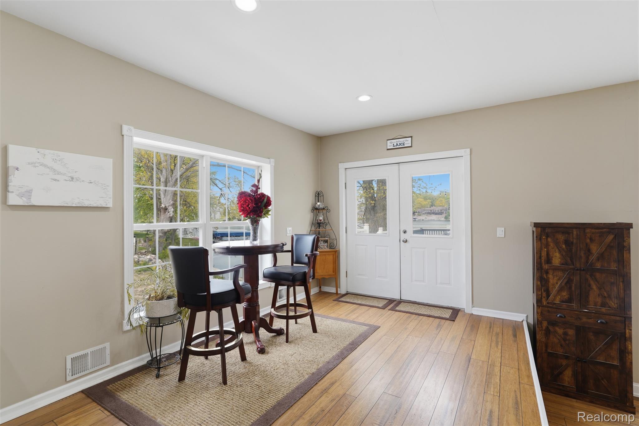 16263 South Seymour Road Linden, MI 48451 - Photo 7 of 58 16263 S Seymour Rd