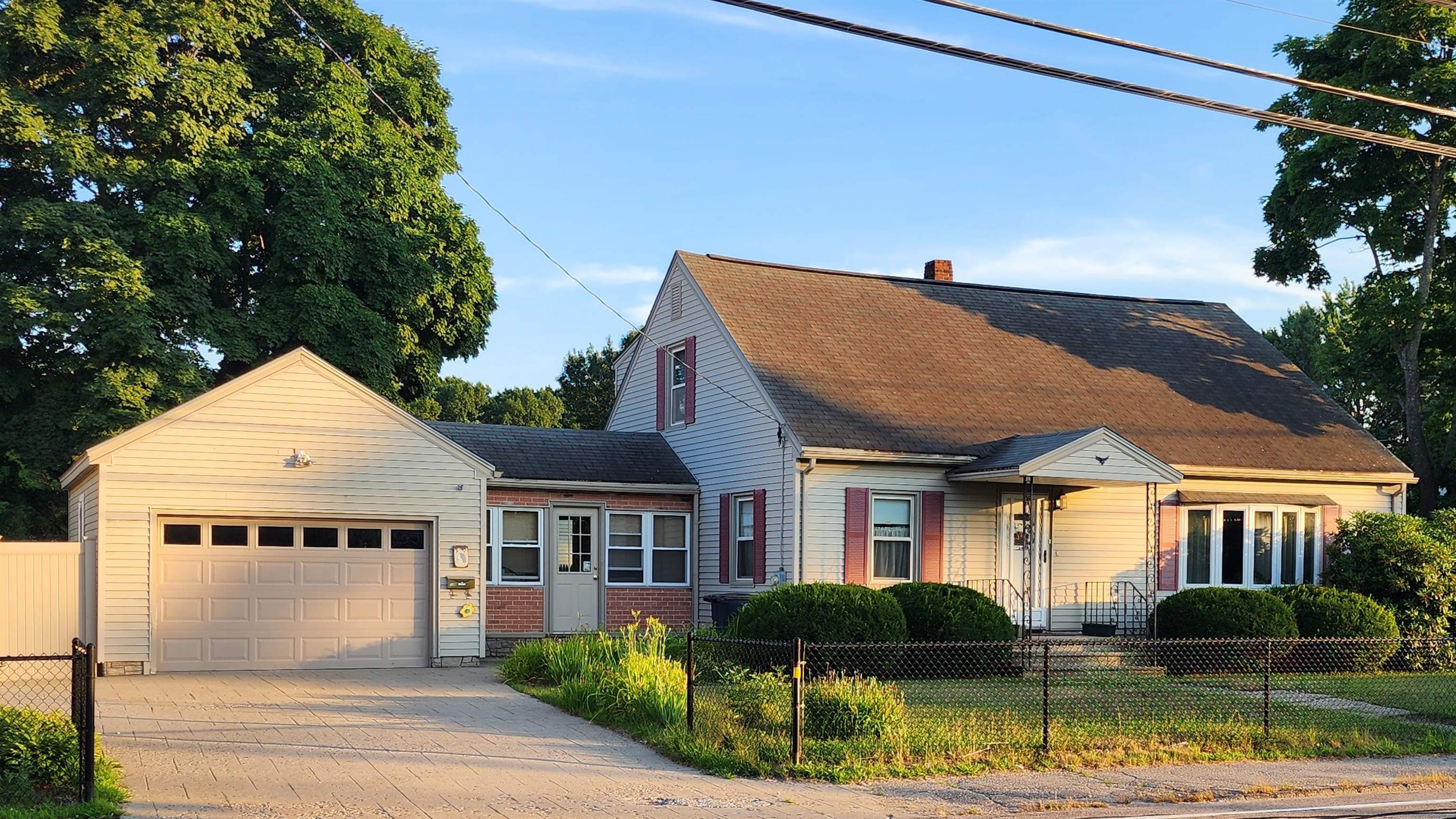 148 Ledge Street Nashua, NH 03060 - Photo 1 of 40