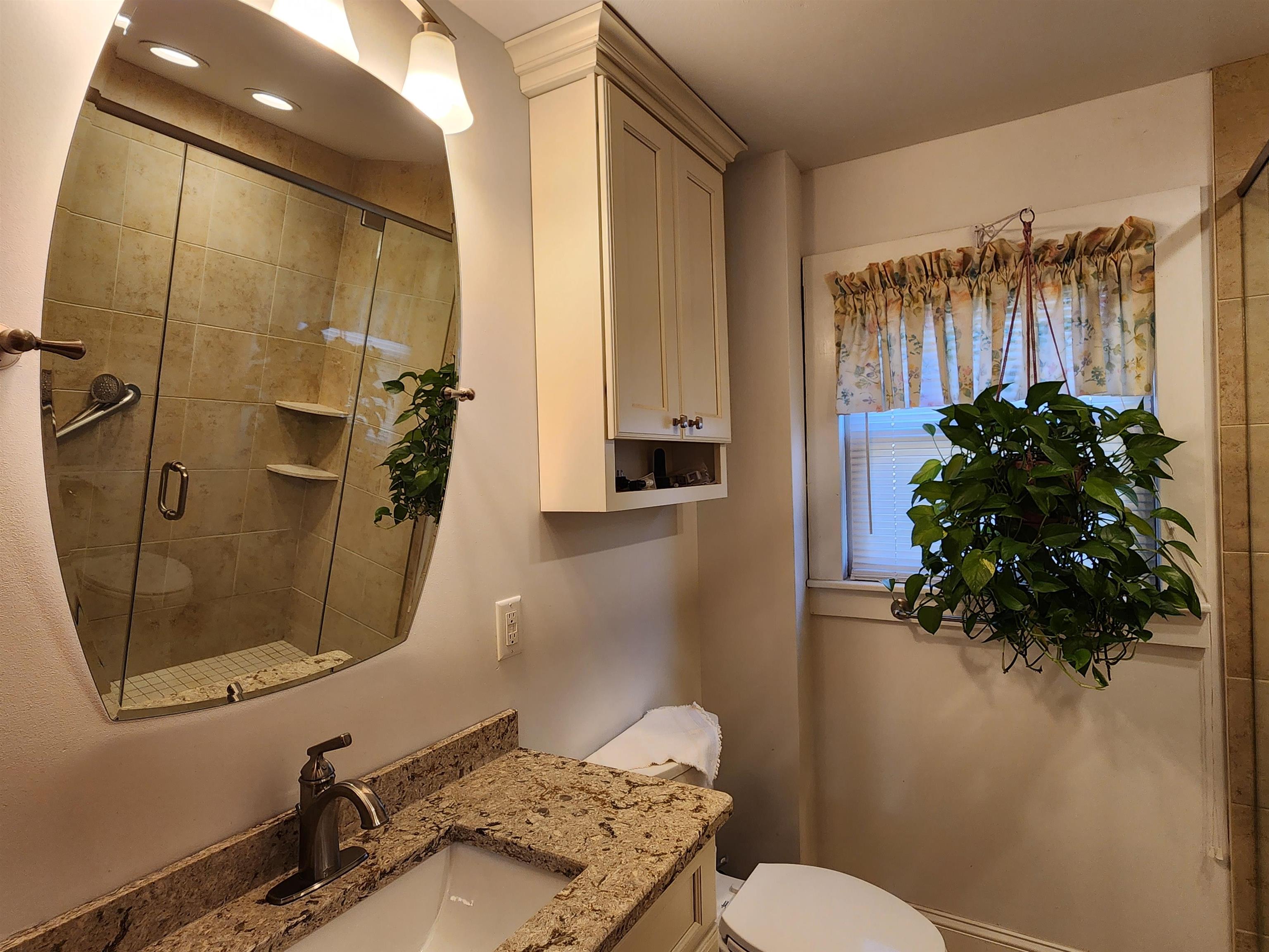 148 Ledge Street Nashua, NH 03060 - Photo 18 of 40