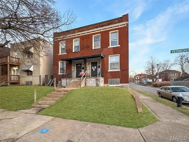 $129,900 | 6220 Vermont Avenue, St. Louis, MO 63111