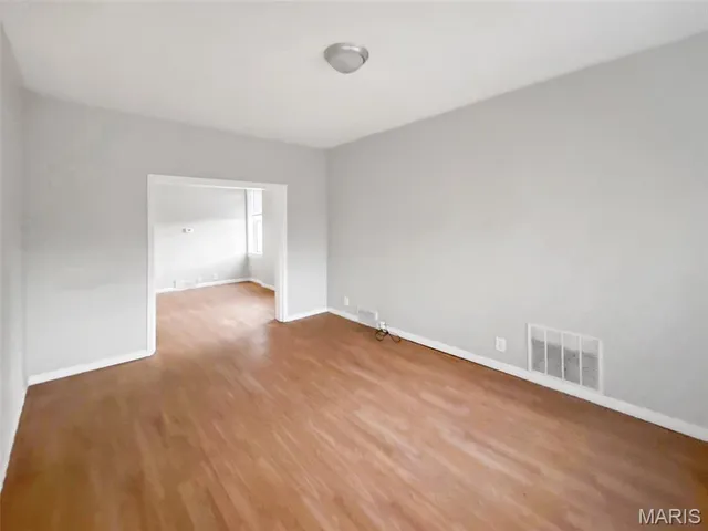 $129,900 | 6220 Vermont Avenue, St. Louis, MO 63111