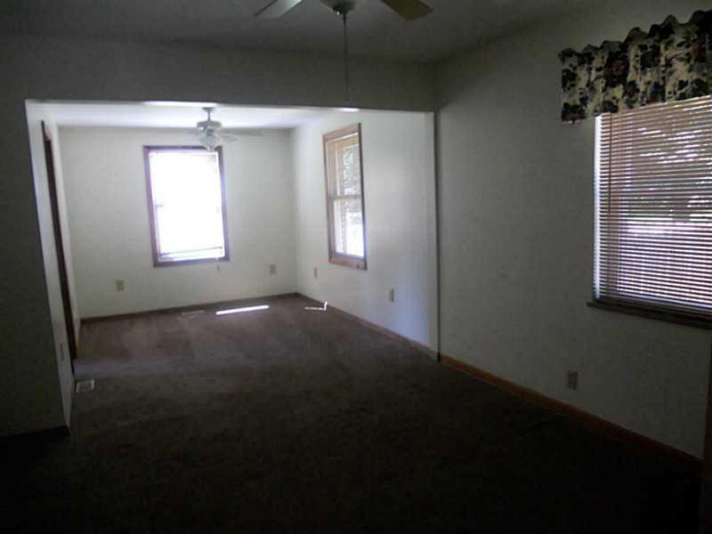 2265 Seminole Avenue Springfield, OH 45506 - Photo 9 of 14