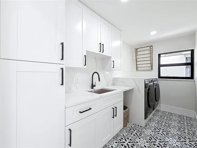 $2,449,000 | 5100 Pineview Circle, Delray Beach, FL 33445