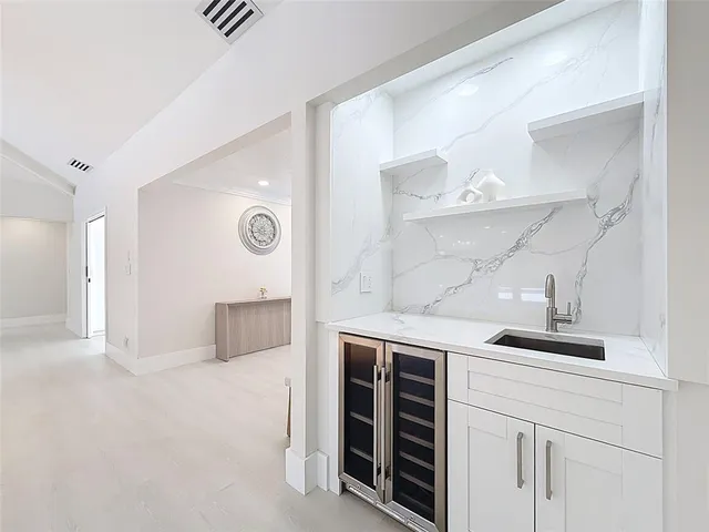 $2,449,000 | 5100 Pineview Circle, Delray Beach, FL 33445