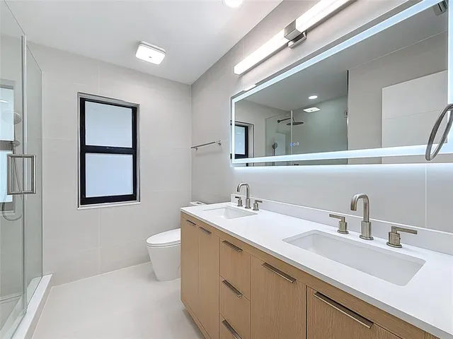 $2,449,000 | 5100 Pineview Circle, Delray Beach, FL 33445