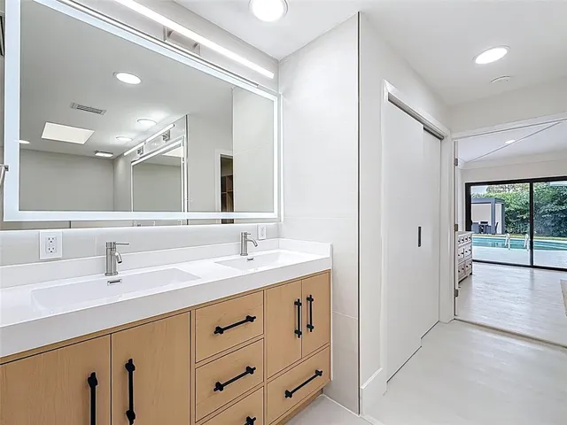 $2,449,000 | 5100 Pineview Circle, Delray Beach, FL 33445