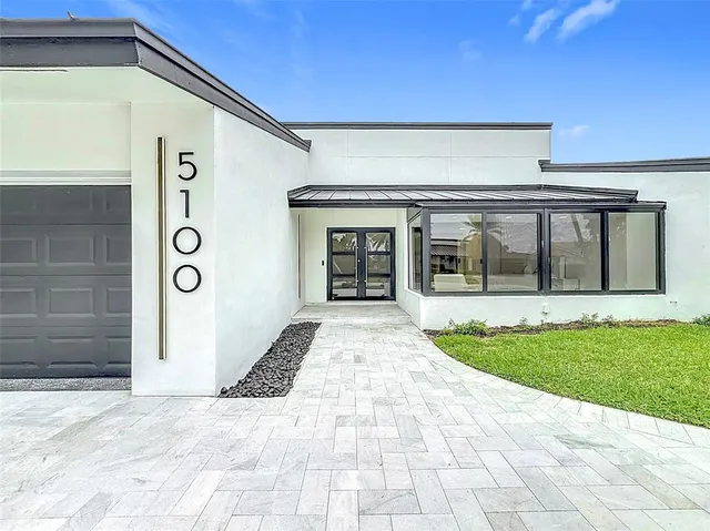$2,449,000 | 5100 Pineview Circle, Delray Beach, FL 33445