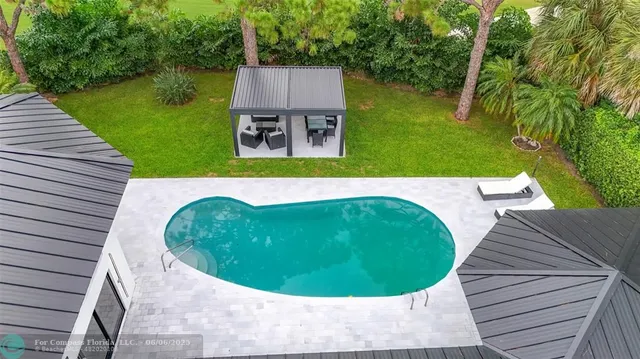 $2,499,000 | 5100 Pineview Circle, Delray Beach, FL 33445