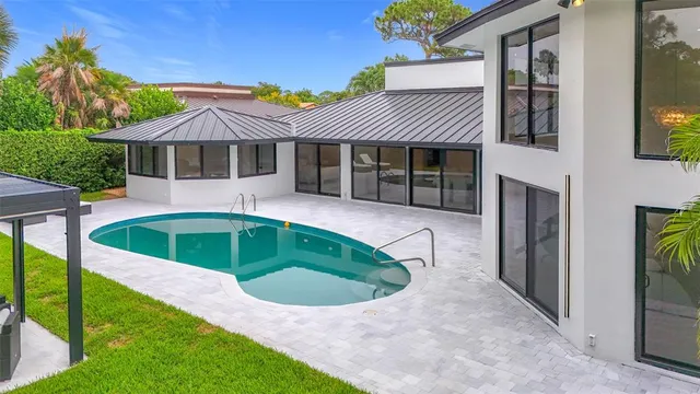 $2,449,000 | 5100 Pineview Circle, Delray Beach, FL 33445