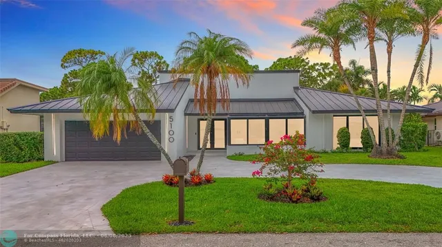 $2,499,000 | 5100 Pineview Circle, Delray Beach, FL 33445