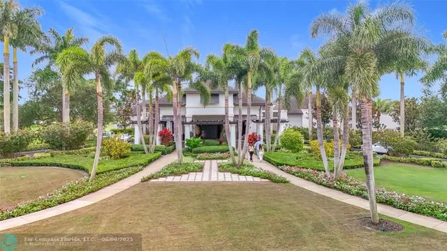 $2,499,000 | 5100 Pineview Circle, Delray Beach, FL 33445