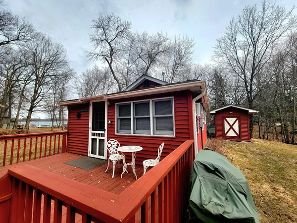 $215,000 | 16056 Eagle Lake Lane, Brainerd, MN 56401