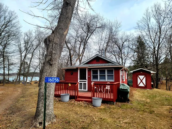 $215,000 | 16056 Eagle Lake Lane, Brainerd, MN 56401