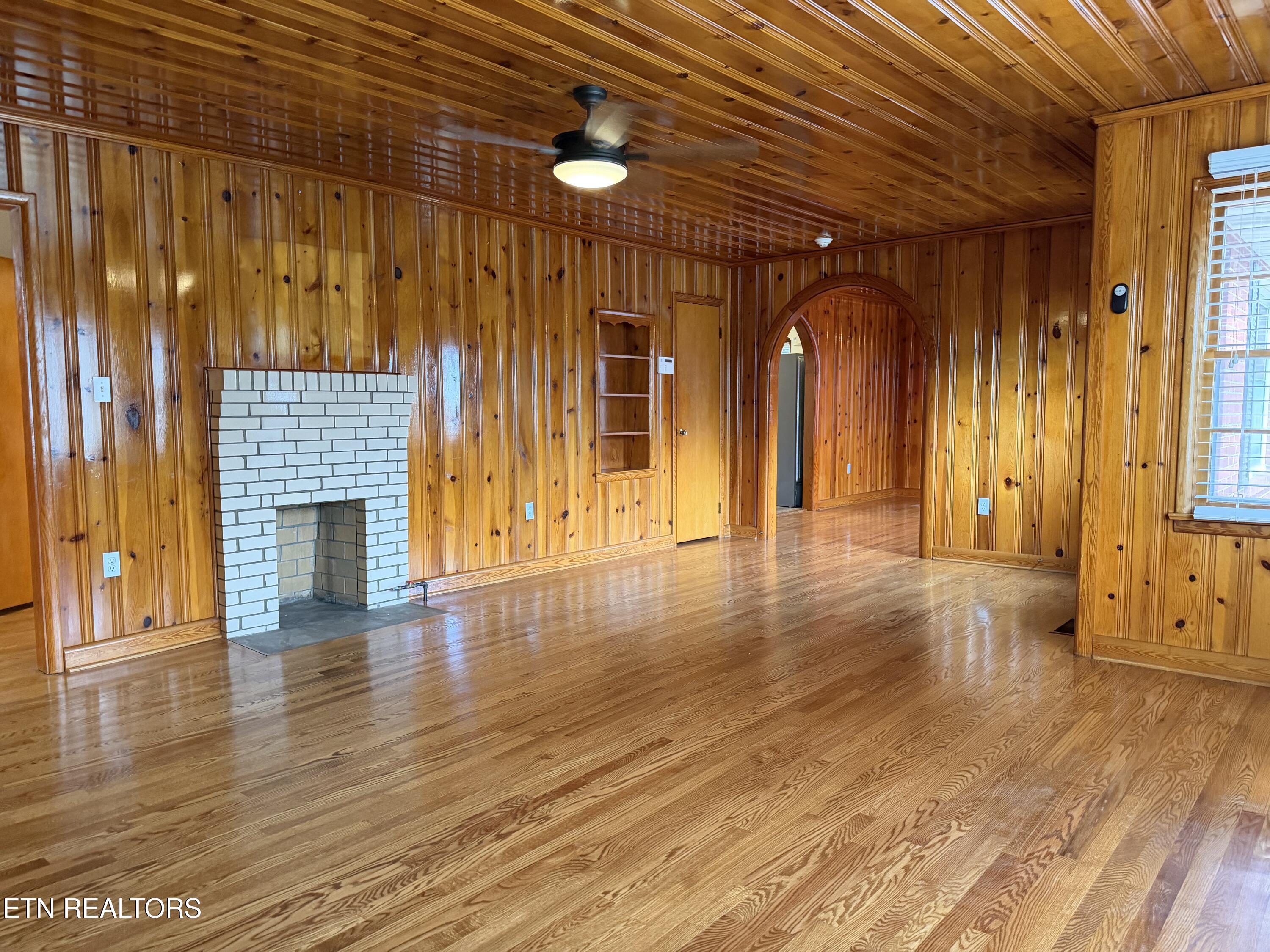 112 McMahan Road Seymour, TN 37865 - Photo 8 of 27 IMG_5220