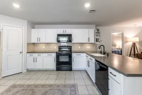 $339,000 | 28605 Cedar Court, Oakhurst, TX 77359