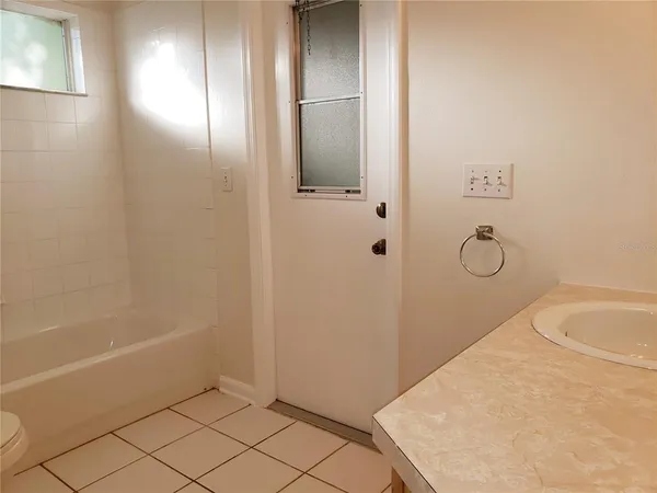 $2,500 | 394 Hanging Moss Circle, Lake Mary, FL 32746