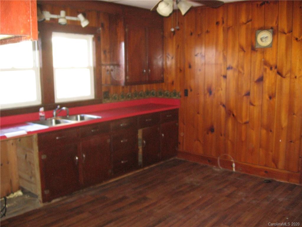 902 Jonestown Road Bostic, NC 28018 - Photo 5 of 10 Gallery Image 5