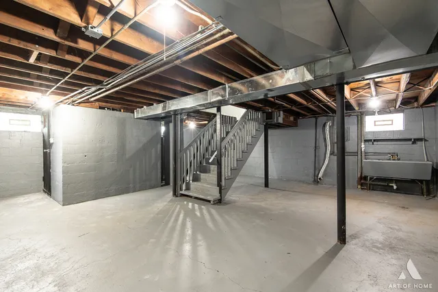 $184,000 | 434 Mackinaw Avenue, Calumet City, IL 60409