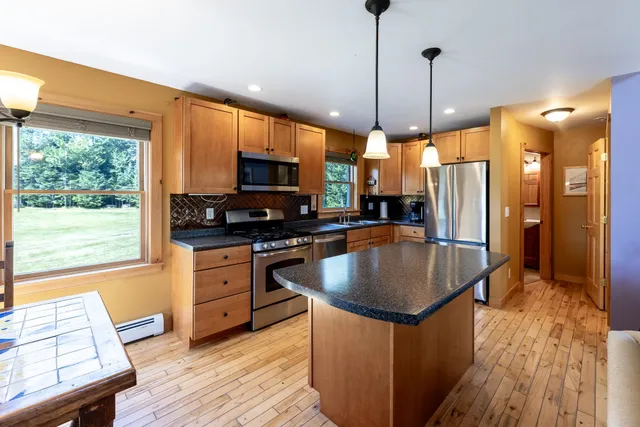 $950,000 | 50 Old Dorchester Road, Lyme, NH 03768