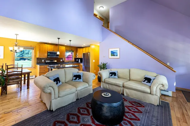 $950,000 | 50 Old Dorchester Road, Lyme, NH 03768