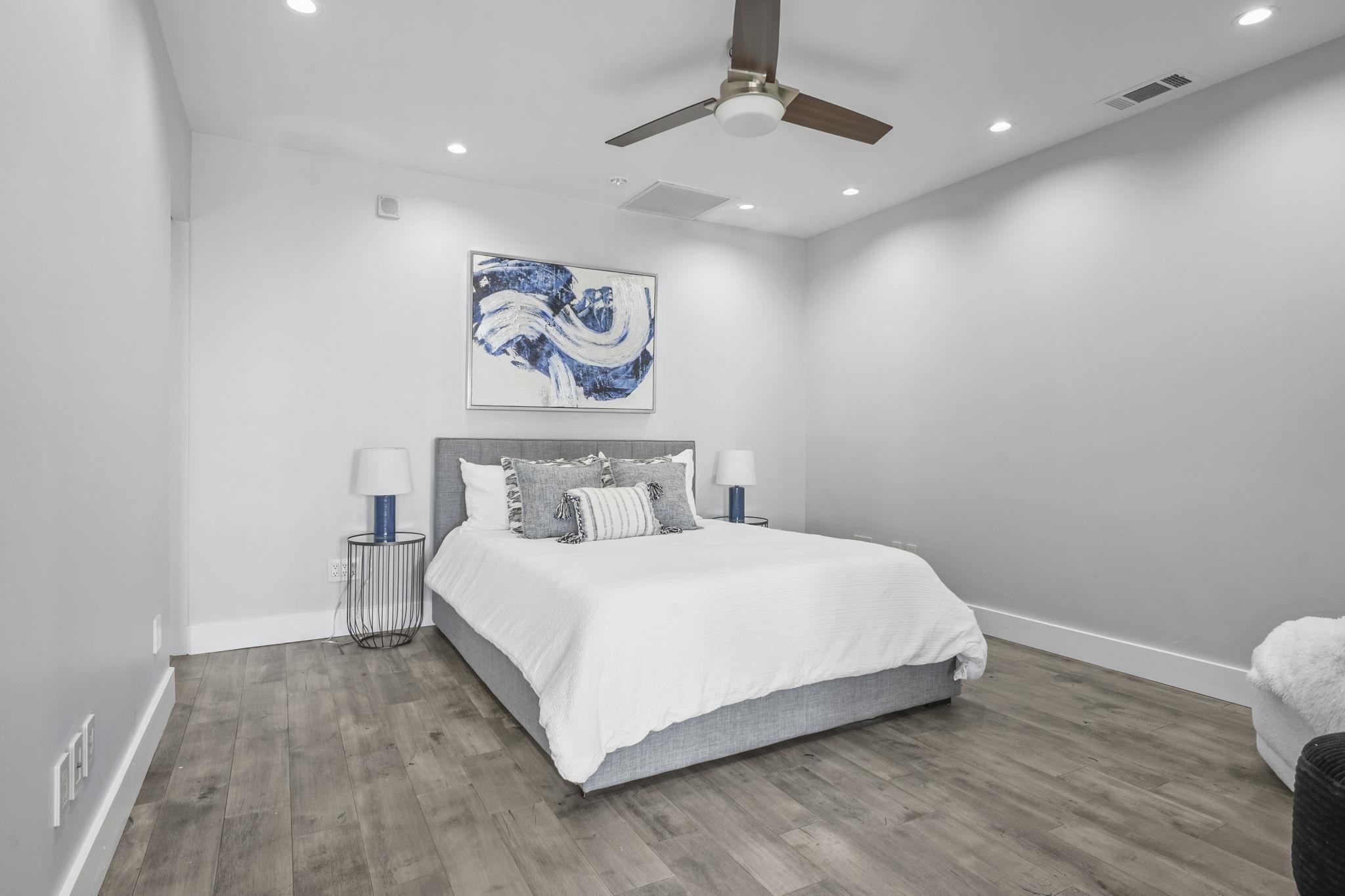 100 Wisconsin Avenue, Unit 1105 Madison, WI 53703 - Photo 26 of 31