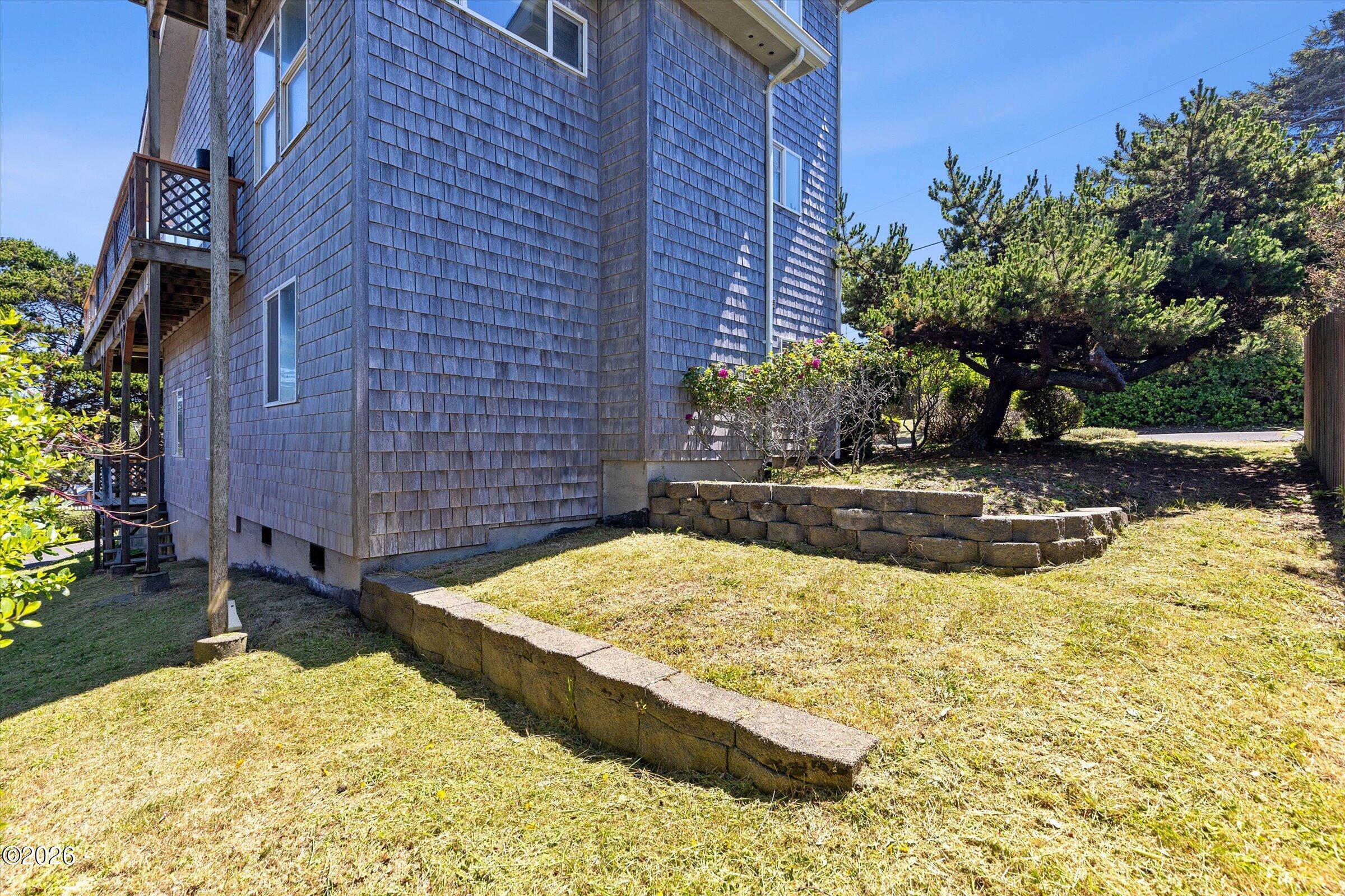 935 Southwest 7th Street Lincoln City, OR 97367 - Photo 46 of 50