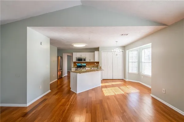 $305,000 | 1382 Stoneleigh Way, Stone Mountain, GA 30088