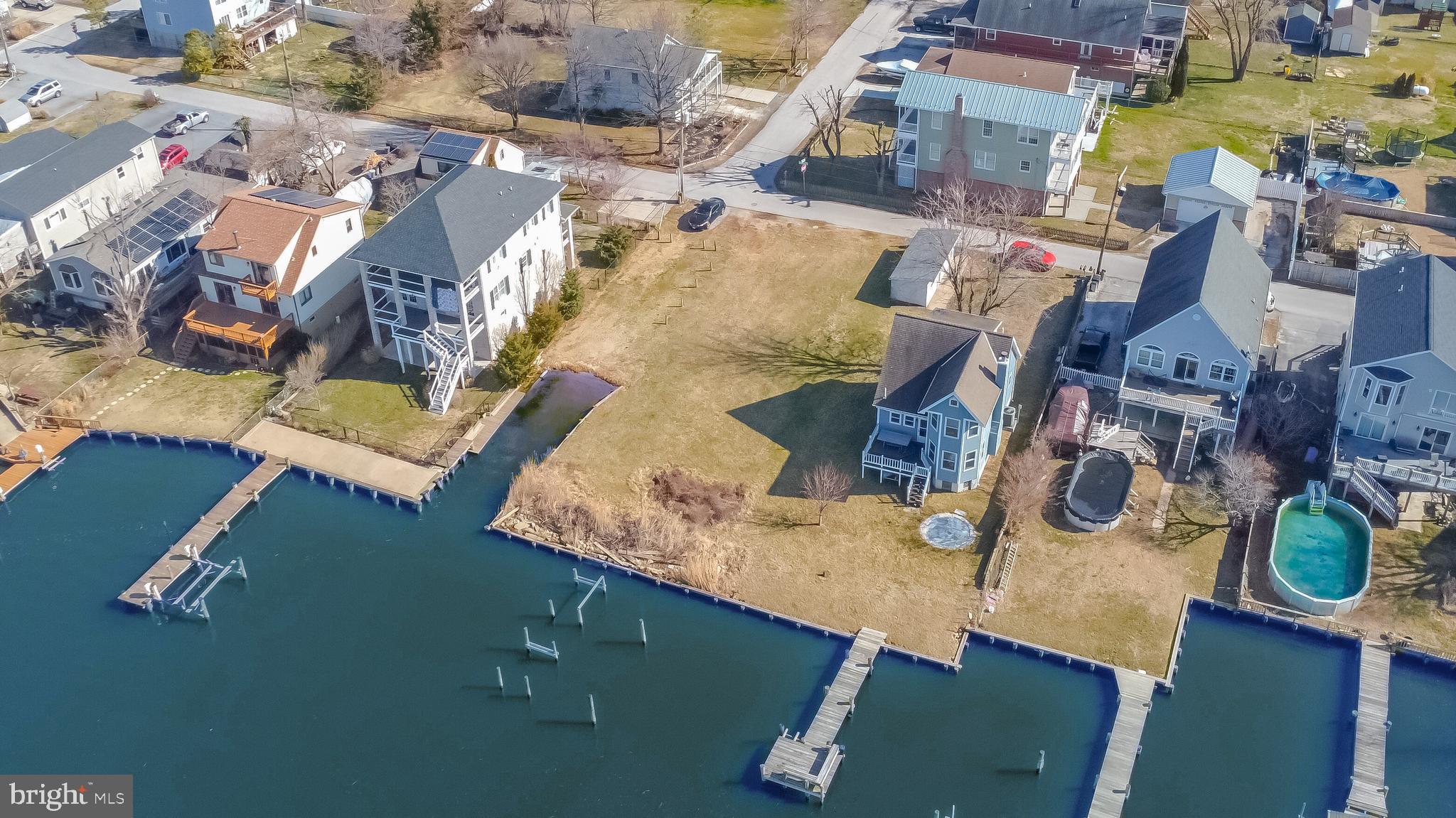 9124 Hinton Avenue Sparrows Point, MD 21219 - Photo 15 of 24 The lot aerial view