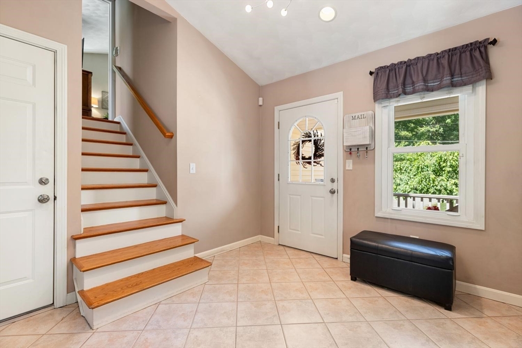 12 Albion Road Billerica, MA 01821 - Photo 19 of 42