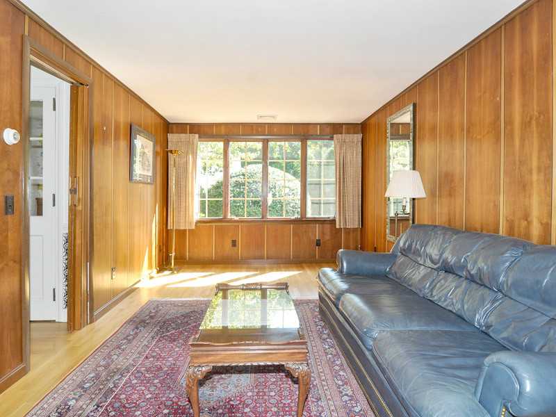 421 Spring Green Road Warwick, RI 02888 - Photo 17 of 25 Den/Family/Great Room.
