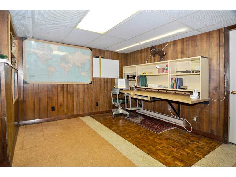 421 Spring Green Road Warwick, RI 02888 - Photo 24 of 25 Studio/Study/Office.