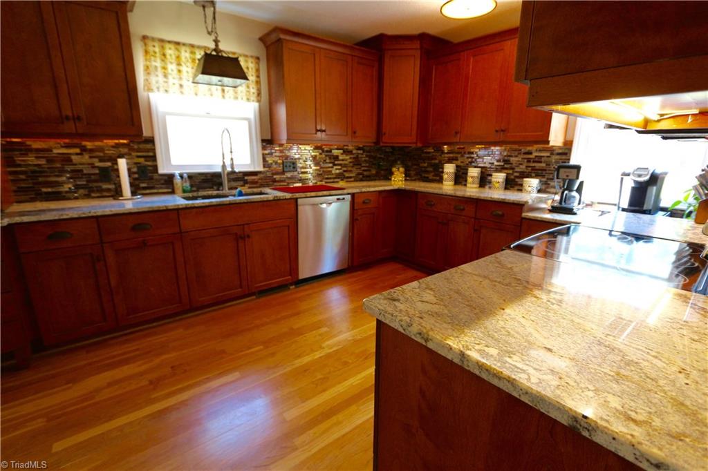 264 Farmland Road Mocksville, NC 27028 - Photo 11 of 29 Gallery Image 11