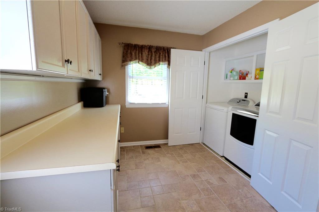 264 Farmland Road Mocksville, NC 27028 - Photo 19 of 29 Gallery Image 19