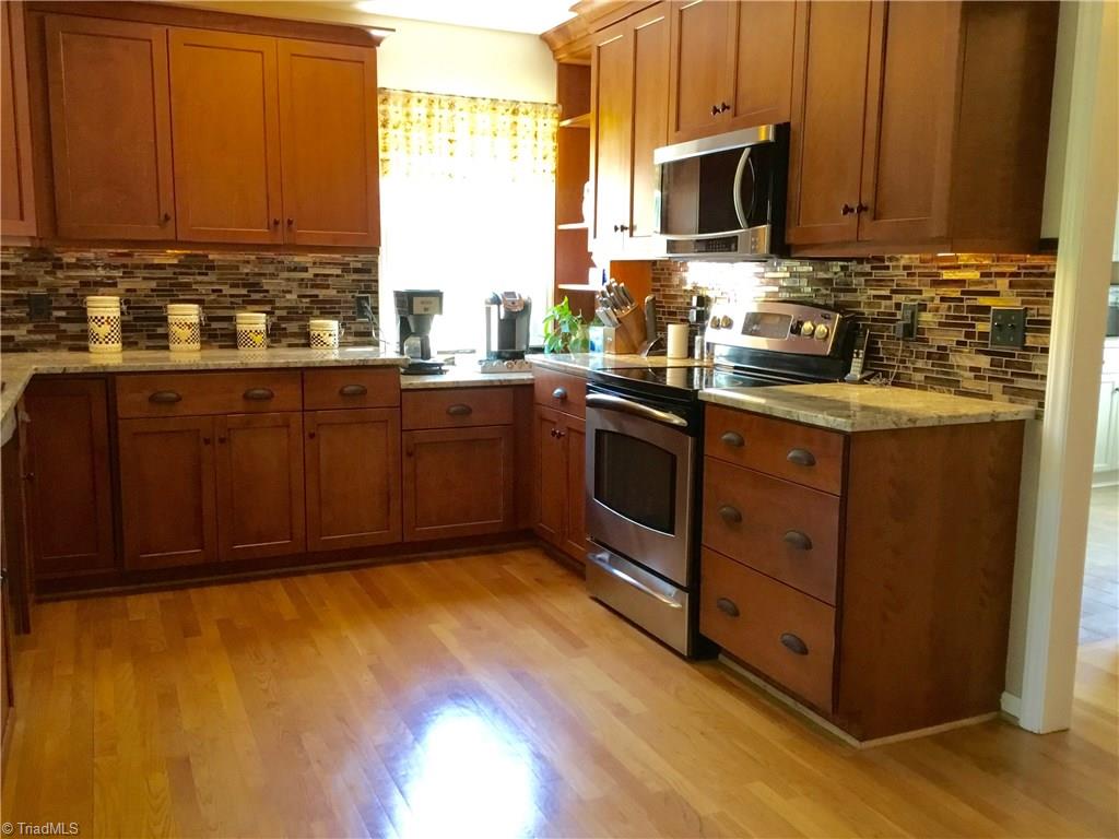 264 Farmland Road Mocksville, NC 27028 - Photo 7 of 29 Gallery Image 7
