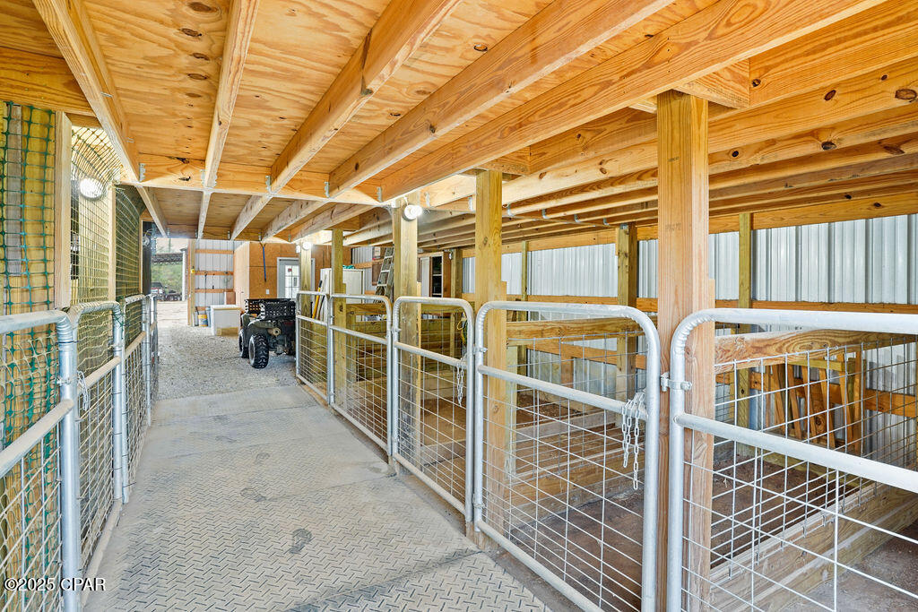 1591 River Road Caryville, FL 32427 - Photo 15 of 35