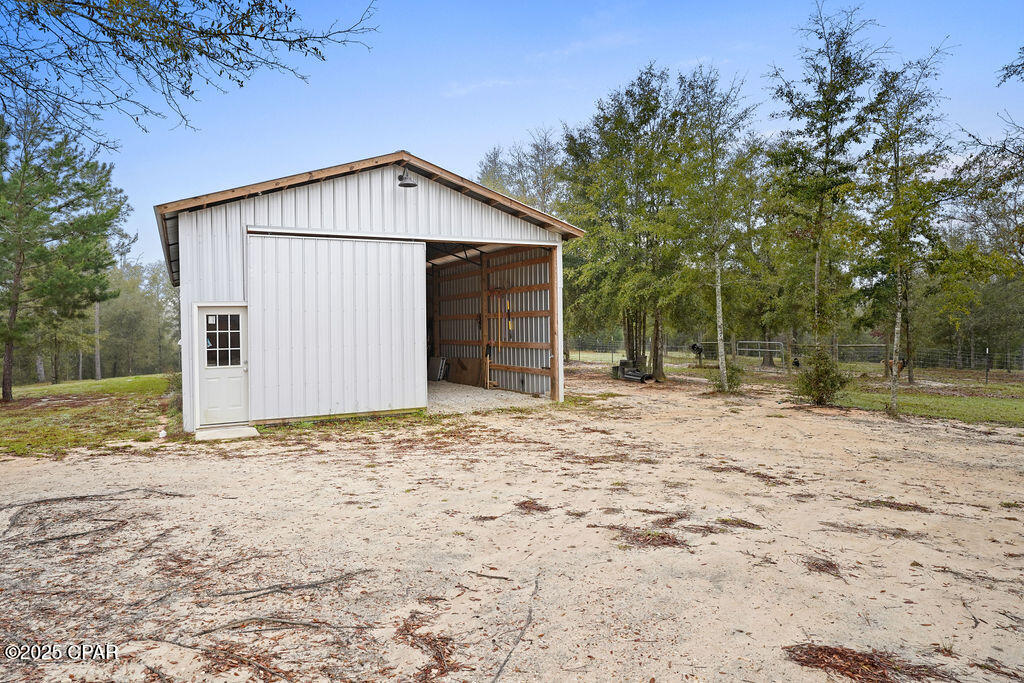 1591 River Road Caryville, FL 32427 - Photo 16 of 35