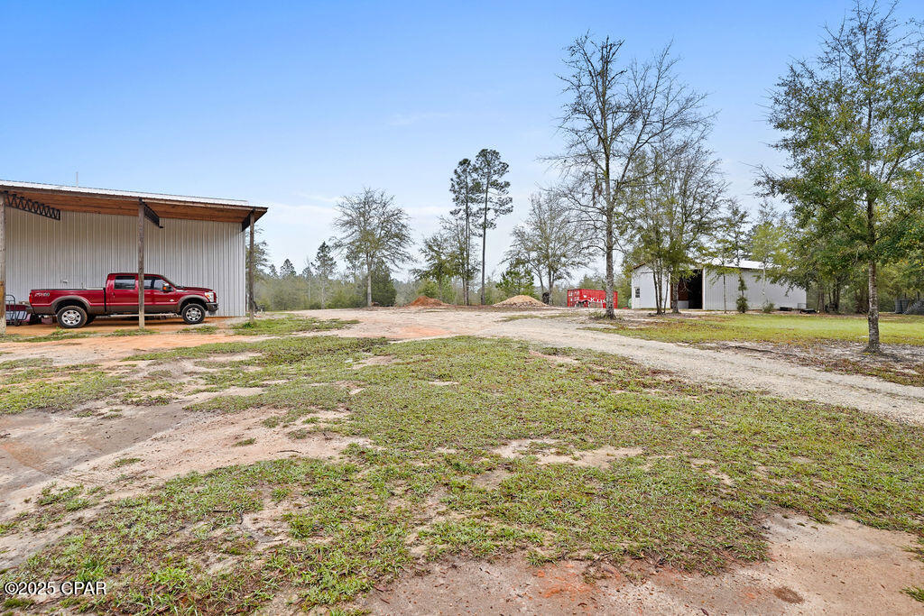 1591 River Road Caryville, FL 32427 - Photo 32 of 35