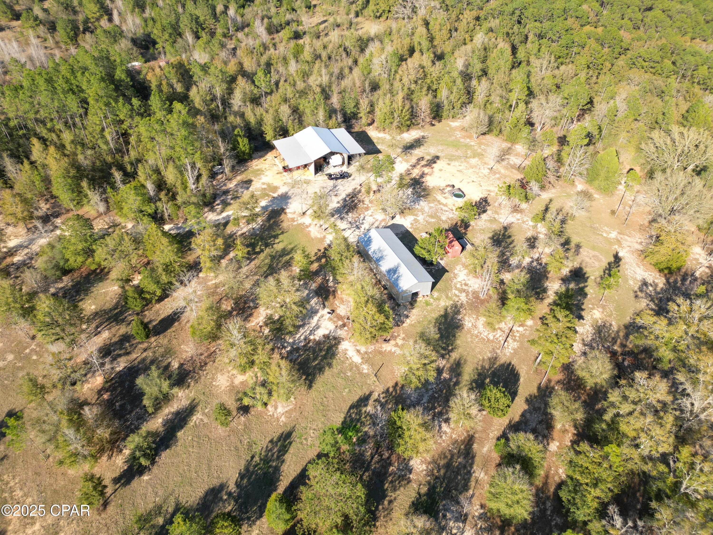 1591 River Road Caryville, FL 32427 - Photo 4 of 35