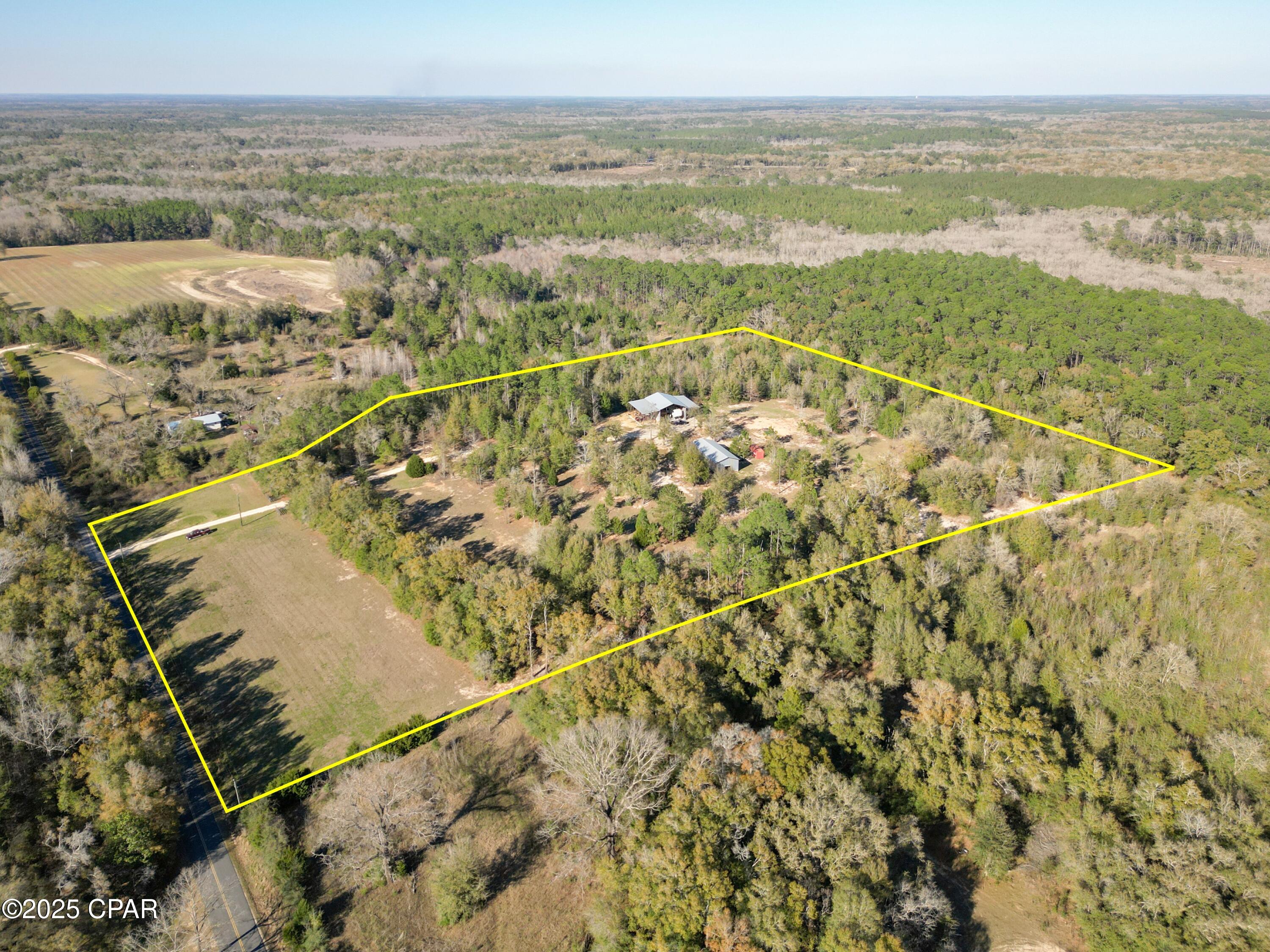 1591 River Road Caryville, FL 32427 - Photo 6 of 35