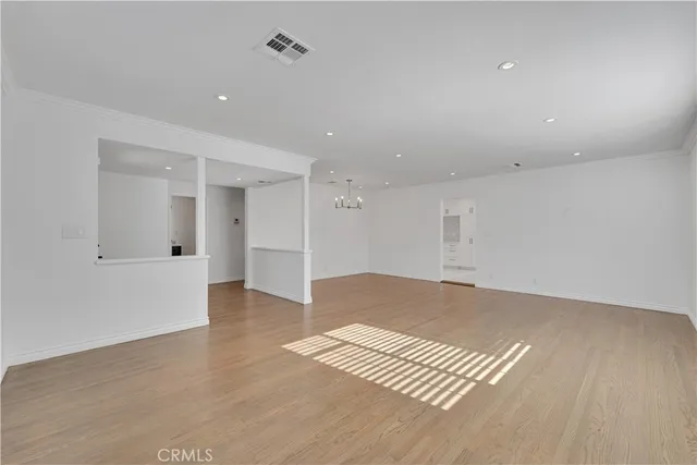 $1,799,000 | 114 South Lamer Street, Burbank, CA 91506